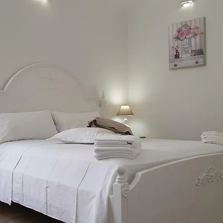 Ferienwohnung La Dimora Dei Sorrisi Monopoli Exterior foto